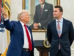 AS Berduka, Trump Perintahkan Pengibaran Bendera Setengah Tiang untuk Hormati Charlie Kirk