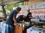Chef-masak-daging-kurban-OK.jpg
