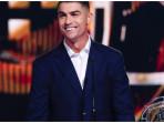 Cristiano-Ronaldo-Award-Portugal.jpg