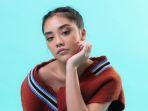 Debut-Baila-Fauri-jebolan-Indonesian-Idol-dengan-single-Eye-2-Eye.jpg
