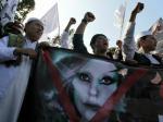 Demo-anti-Lady-Gaga-di-depan-Kedubes-AS-.jpg