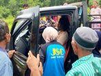 Detik-detik-Pria-ODGJ-Ngamuk-di-Bondowoso-Tombak-Ayah-Kandung-Pelaku-Depresi-usai-Jadi-TKI.jpg