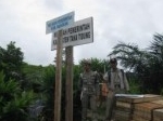 Dua-plank-tapal-batas.jpg