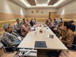 EKSPOR-MOBIL-Menteri-Perindustrian-Agus-Gumiwang-Kartasasmita.jpg