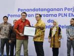 ENERGI-TERBARUKAN-Penyerahan-Renewable-Energy-Certificate.jpg