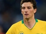 Elano-Blumer-2.jpg