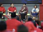 Eva-Trisiana-dalam-workshop-Kajian-Kritis.jpg