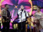 Duet Fariz RM dan Rieka Roslan Meriahkan Malam Tahun Baru di Carnival Fantasia
