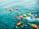 Renang 10K di Laut Labuan Bajo, Elisei Stepanov Pecahkan Rekor di Limbang Tacik Ta’a 2025