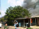 Fokker-Jatuh-Rumah-terbakar.jpg