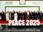 Foto-bareng-para-pimpinan-negara-dan-tokoh-tokoh-dalam-KTT-PEACE-2025.jpg