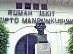 Gedung-RSCM.jpg