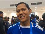 Gelandang-Persib-Bandung-Adam-Alis-saat-diwawancarai-usai-lag.jpg