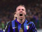 Gelandang-timnas-Italia-Davide-Frattesi-berselberasi-setelah-menjadi-pahlawan.jpg