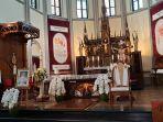 Gereja-Katedral-Jakartajelang-misa-requiem-atas-wafatnya-pemimpin-katolik-dunia-Paus-Fransiskus.jpg