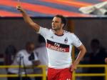 Giampaolo-Pazzini-nunjukkk.jpg