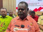 Gubernur-Papua-Barat-Daya-Elisa-Kambu.jpg