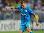 Igor-Denisov-mau-nendang-bola.jpg