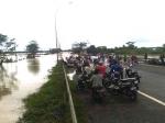 Jalan-Tol-Jakarta-Merak-Ditutup.jpg