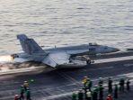 Jet F-18 AS Rp1,7 Triliun Nyemplung di Laut Merah usai Misi Serang Houthi