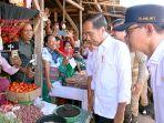 Joko-Widodo-Jokowi-ke-Pasar-Rakyat-LIPA-Kalabahi-Kabupaten-Alor-NTT.jpg