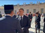 Jokowi-Bertemu-Macron-di-Vatikan_1.jpg