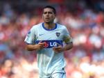 Juan-Roman-Riquelme-larilari-kecil.jpg