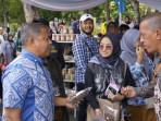 KARYA-WARGA-BINAAN-Pengunjung-pameran-Cipta-Karya-Warga-Binaan.jpg