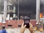 KERUSUHAN-DI-NEPAL-MELUAS-10092025.jpg