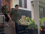 KPK-menggeledah-kantor-Visi-Law-Office-milik-mantan-Juru-Bicara-KPK-Febri-Diansyah-di-Pondok-Indah.jpg