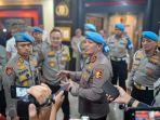 Kadiv-Propam-Polri-Irjen-Pol-Abdul-Karim-memberikan-keterangan-pers-di-Mabes-Polri.jpg
