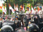 Kapolri-Jenderal-Listyo-Sigit-Prabowo-saat-melakukan-pengecekan-15-ribu-personel.jpg