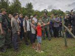 Kemenhut-Lepasliarkan-265-Ekor-Burung_1.jpg