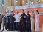 Ketua-PB-Persani-Ita-ketiga-dari-kiri-foto-bersama-usai-konferensi-pers.jpg