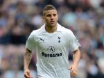 Kyle-Walker-tunggu-bola.jpg