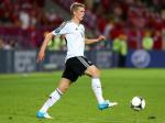 Lars-Bender-gelandang-jerman.jpg