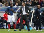 Laurent-Blanc-kasih-arahan-pemain.jpg