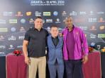 Clash of Legends: Ronaldo Fokus Jadi Manajer, Patrick Kluivert Absen Merumput Karena Cedera