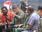Letjen-TNI-Bambang-Trisnohadi-kunjungi-garis-depan-Papua.jpg