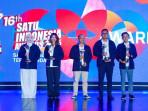 Lima-anak-muda-lima-daerah-menerima-penghargaan-SATU-Indonesia-Awards-2025-di-Jakarta.jpg