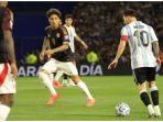 Lionel-Messi-Timnas-Argentina-2011.jpg