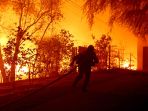 Los-Angeles-Membara-Diterjang-Kebakaran-Hebat_20250109_161939.jpg