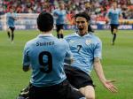 Luis-Suarez-dan-Edinson-Cavani-girang.jpg