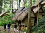 Lumbung-padi-di-kampung-baduy.jpg
