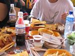 Makan-berlebihan.jpg
