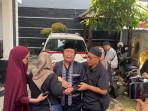 Ambulans Pembawa Jenazah Rosidah Tiba di Rumah Duka, Mansyur S: Ampunilah Istri Saya ya Allah