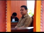 Maruli-Pandapotan-Manurung-diadili2.jpg