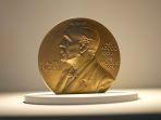 Medali-Hadiah-Nobel.jpg