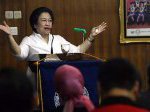 Megawati-pidato-di-kampus-STIP-AN.jpg