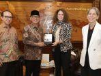 Terima Kunjungan Delegasi Bank Dunia, Mendes Yandri Ajak Sukseskan Program Prabowo
